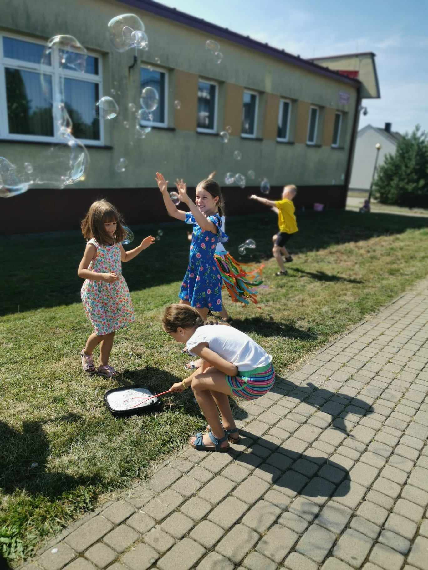 puszczanie baniek mydlanych