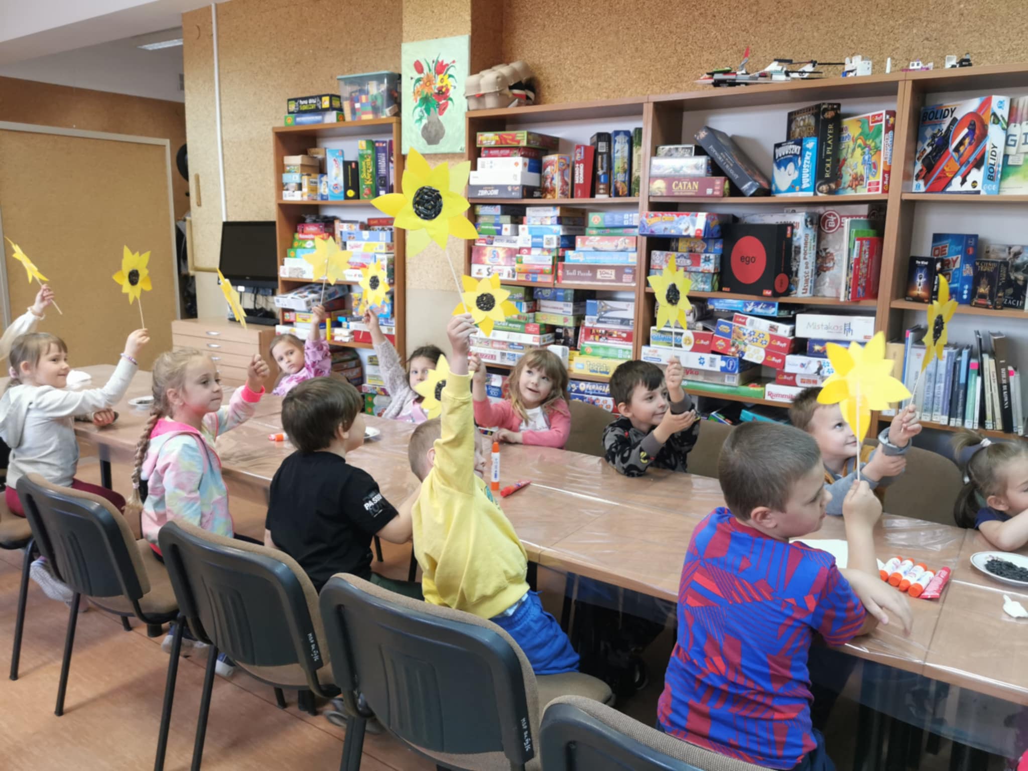 przedszkolaki biorący udział w zajęciach