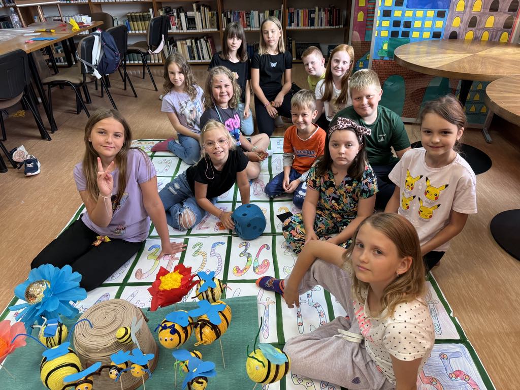 Bzzz w bibliotece