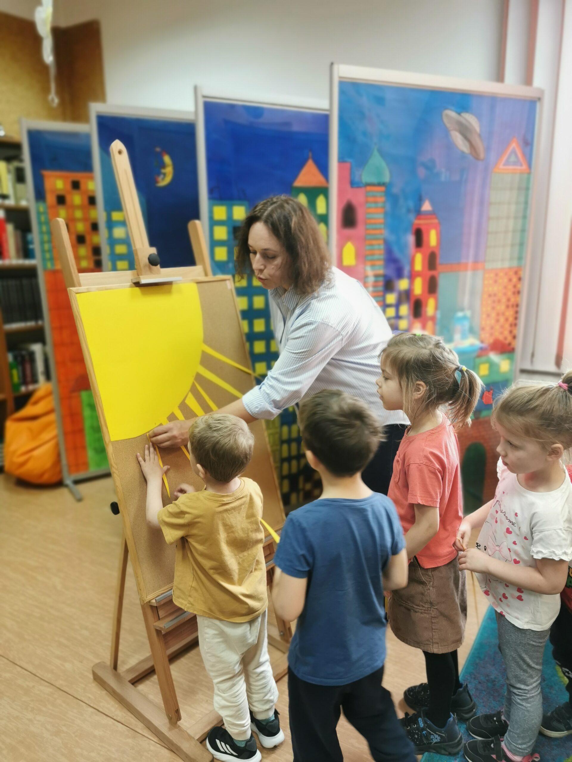 lekcja biblioteczna dla przedszkolaków o lecie